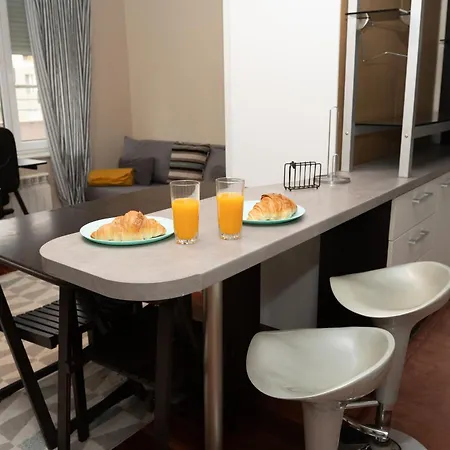 Charming 1br Steps From South Park *